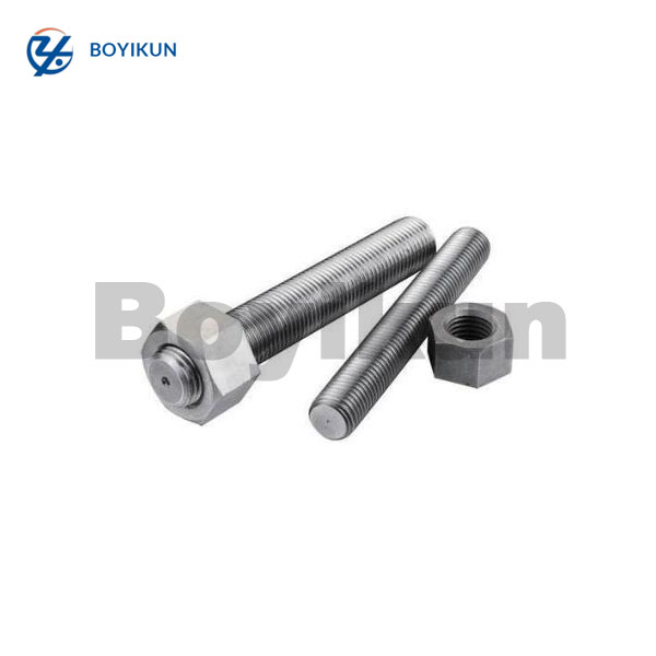Vil Stud Bolt Connection Fastener Rust efter langvarig brug?